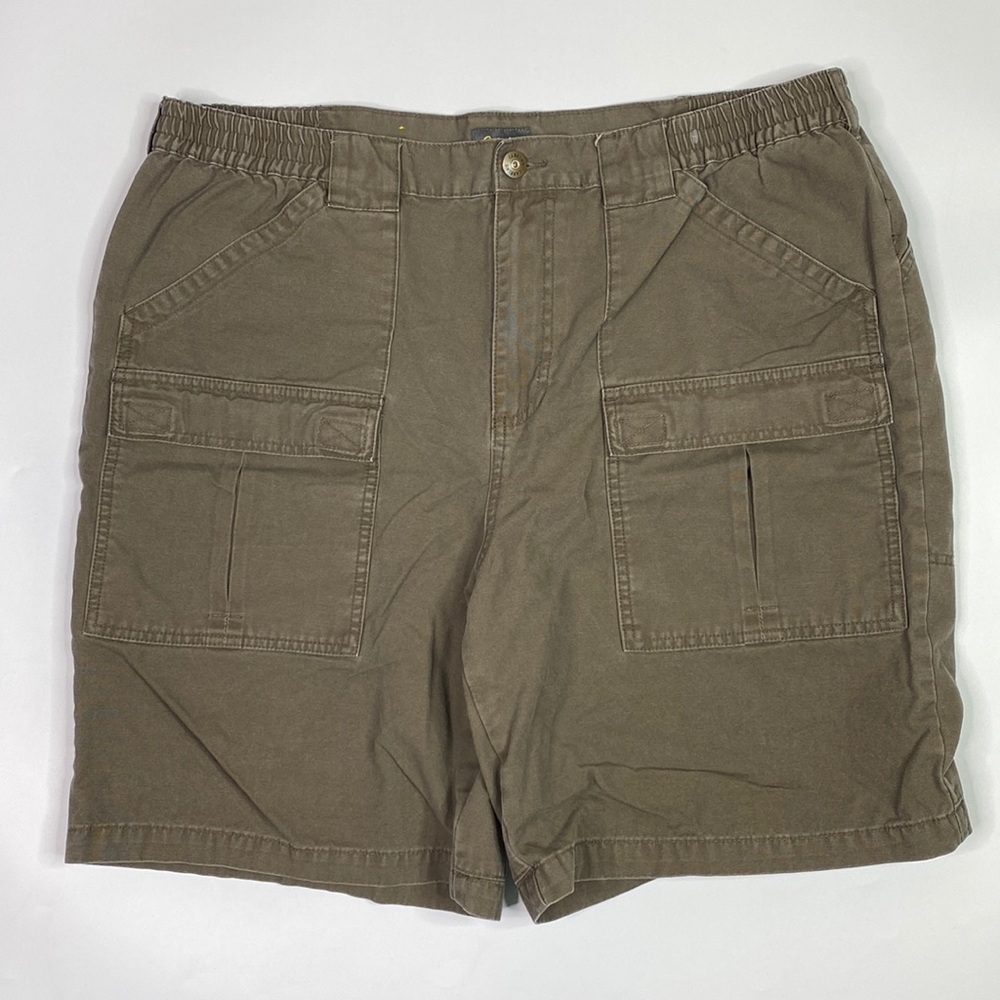 Cabela's Brown Cargo Shorts Size 42